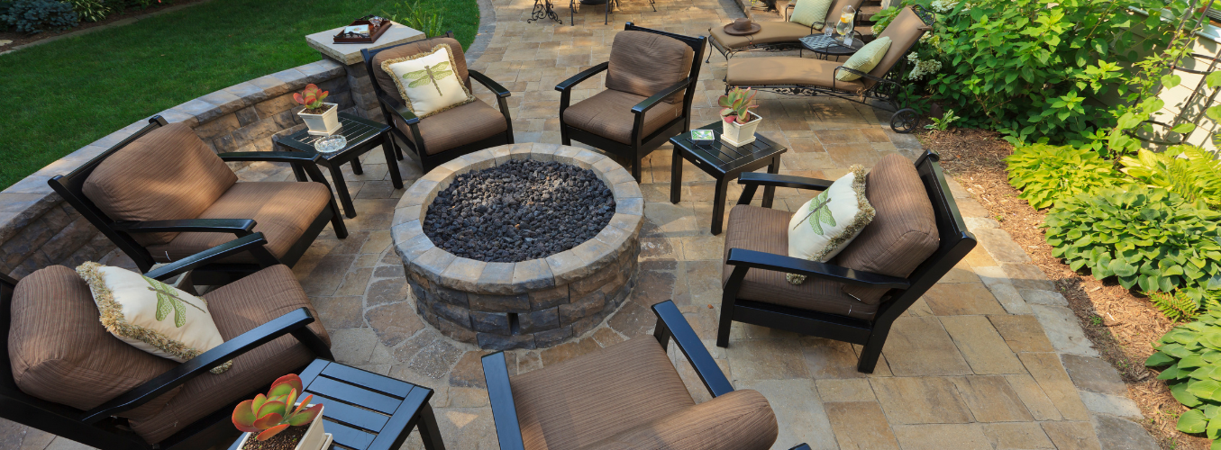 What to Put Around a Fire Pit